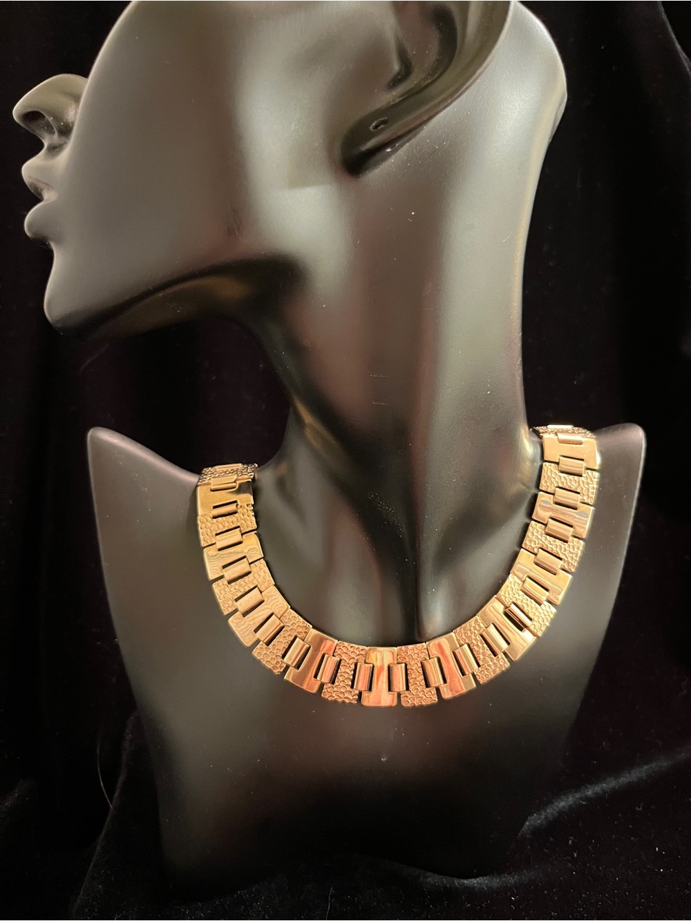 Vintage Gold Tone Monet Egyptian Revival Collar Necklace
